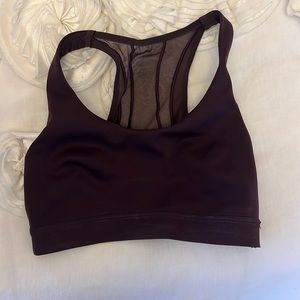 Lululemon sports bra grape color purple / maroon - great condition